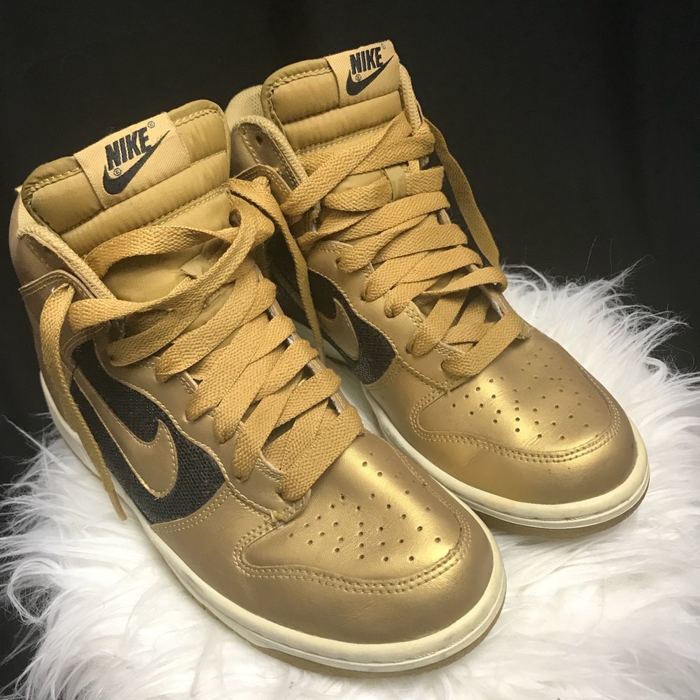 Nike Dunks
